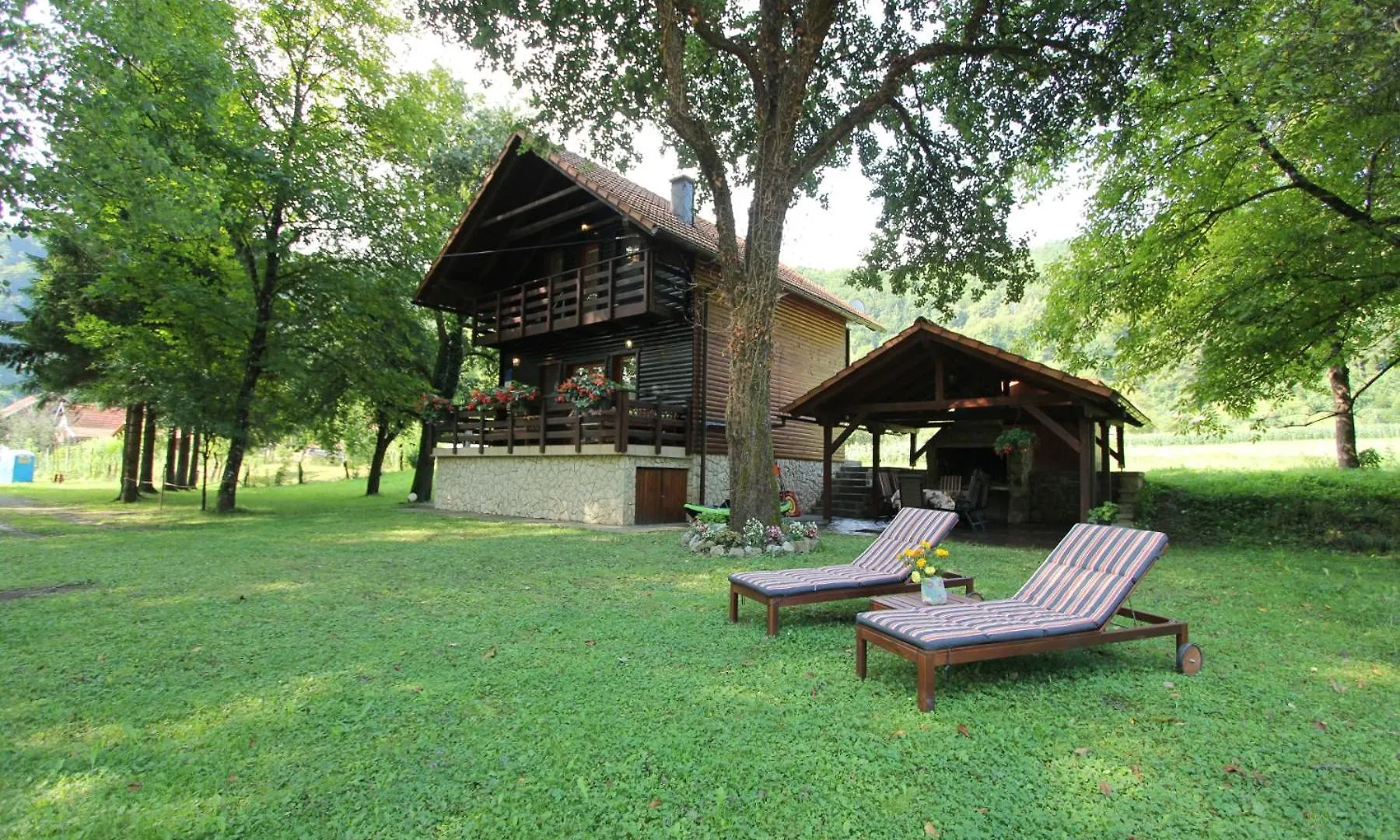 Country house Holiday Home Blazevci